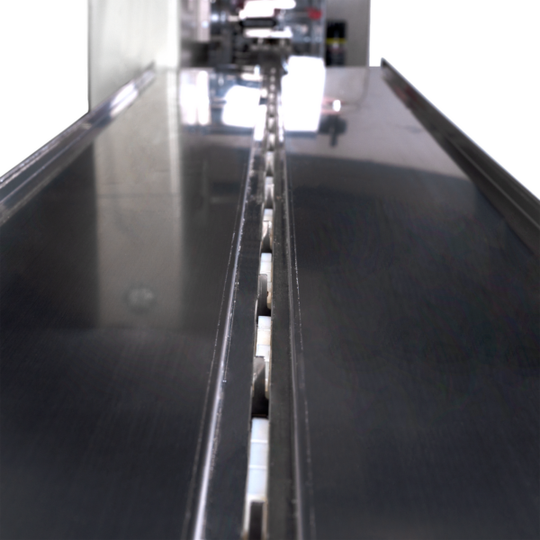 Envolvedora horizontal automática con alimentador de film invertido