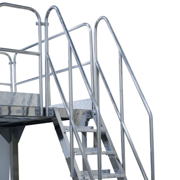 primer plano de la escalera de la plataforma de pesadora combinada de acero inoxidable JORES TECHNOLOGIES®