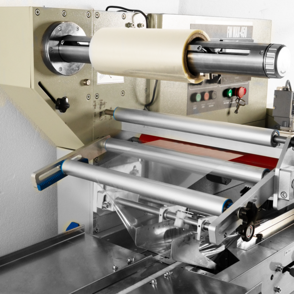 Envolvedora horizontal automática de flujo Max- 450 mm