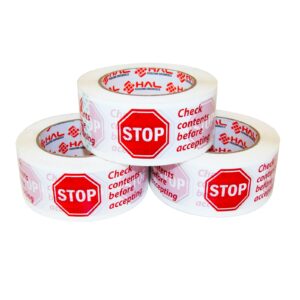 tres rollos blancos de cinta de embalaje con señal de stop roja y el mensaje "verifique el contenido antes de aceptar" apilados
