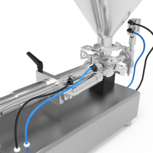 Primer plano de las abrazaderas triclamps y la manguera de entrada principal de la llenadora de pistón JORES TECHNOLOGIES®