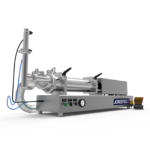 Máquina llenadora de pistón de baja viscosidad JORES TECHNOLOGIES® con acero inoxidable 316 y 304. La llenadora de pistón está fabricada en acero inoxidable y cuenta con un pedal amarillo y gris apoyado en el lateral, que forma parte de la llenadora.