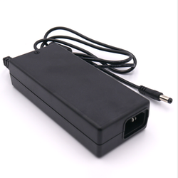 Adaptador de corriente - 902-240VAC/1A - conector 5520