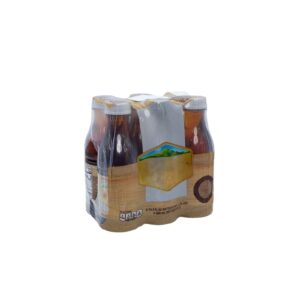 6 botellas de vidrio envueltas juntas en una película en paquete usando una túnel de termorretracción