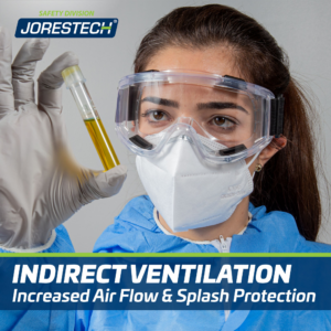 Mujer usando las gafas de seguridad antiempañamiento con ventilación, compatibles con ANSI Z87+, en un entorno de laboratorio. El texto del banner dice: ventilación indirecta, mayor flujo de aire y protección contra salpicaduras