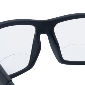Primer plano para mostrar el puente nasal trasero de las gafas de seguridad bifocales JORESTECH para lectura con protección contra impactos