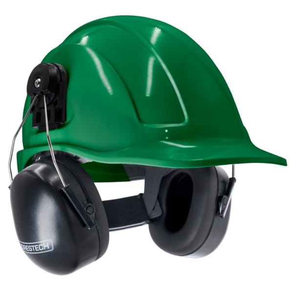 Casco de seguridad verde estilo gorra con orejeras montables