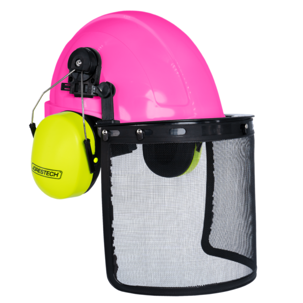 Casco rígido estilo gorra rosa con orejeras montables color lima y pantalla facial de malla