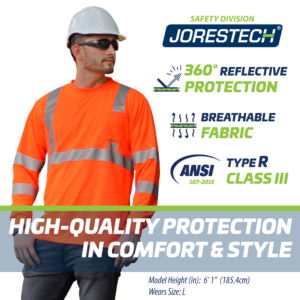 Un trabajador que lleva la camisa de seguridad de manga larga de alta visibilidad con reflectividad, color naranja y bolsillo, y iconos azules y verdes que mencionan protección reflectante de 360 grados, tejido transpirable, ANSI tipo R clase 3, protección de alta calidad con comodidad y estilo
