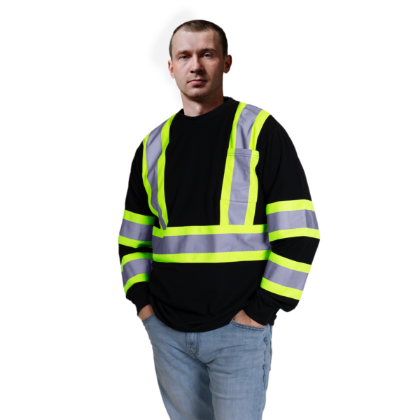Un hombre que lleva la camisa de seguridad de manga larga JORESTECH de alta visibilidad, negra y amarilla, clase 1 tipo O