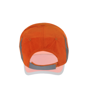 Vista trasera de la gorra de seguridad JORESTECH naranja de alta visibilidad con rayas reflectantes sobre fondo blanco