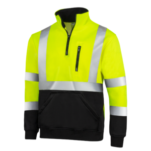 Suéter de seguridad ANSI de alta visibilidad amarillo con bandas reflectantes de 2". Este suéter cuenta con media cremallera, cuello alto, confección de polar, un bolsillo en el pecho con cremallera y un gran bolsillo en la cintura para ambas manos.