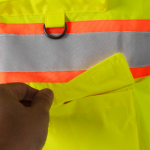 Chaleco de seguridad polar aislante de dos tonos de alta visibilidad con franjas reflectantes - Image 7