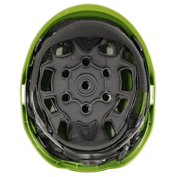 Mostrando el revestimiento de poliestireno ultra suave y absorbente de impactos de este casco de seguridad Clase 1 Tipo C
